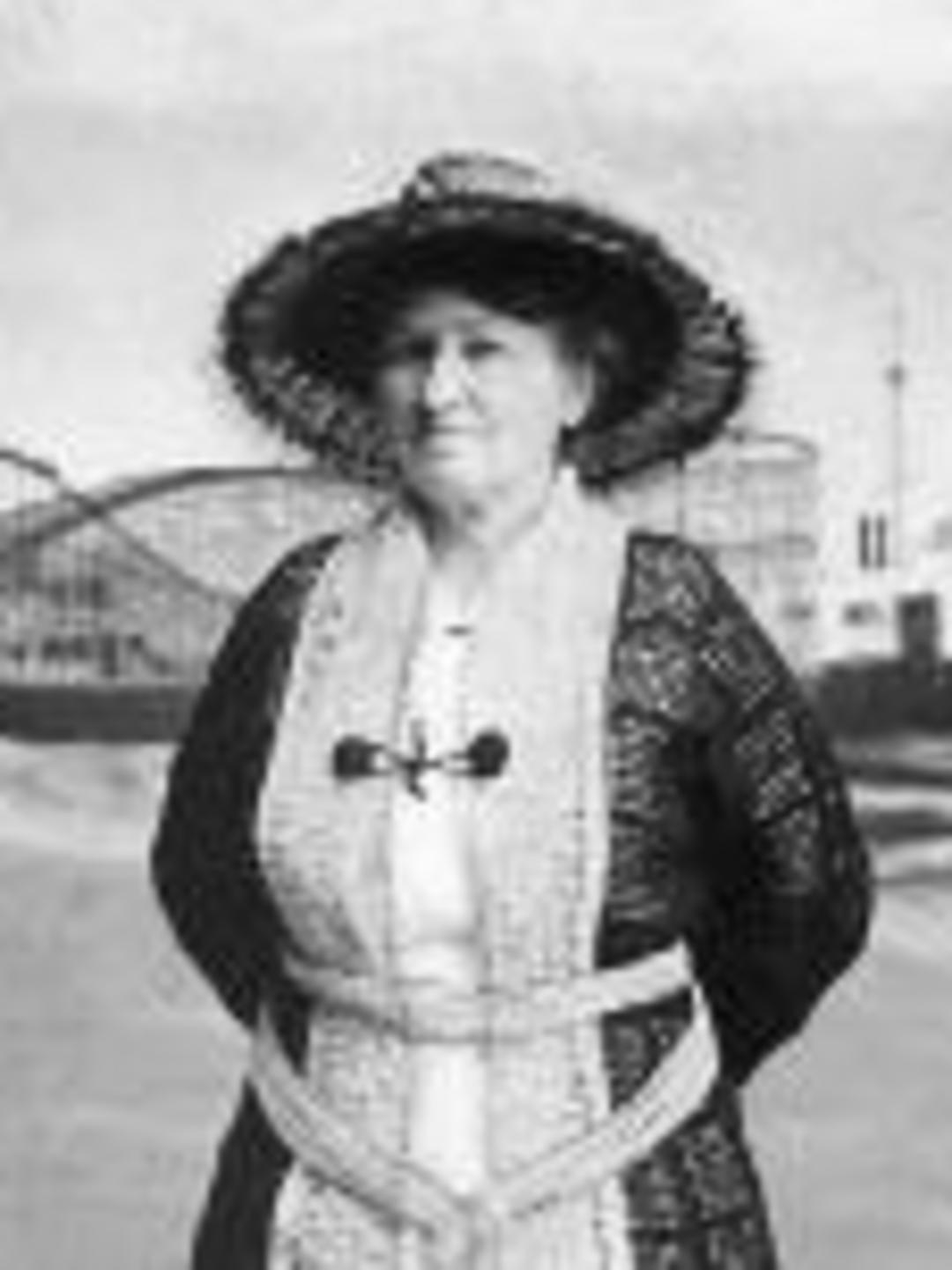 Amelia Leicht (1856 - 1946) Profile